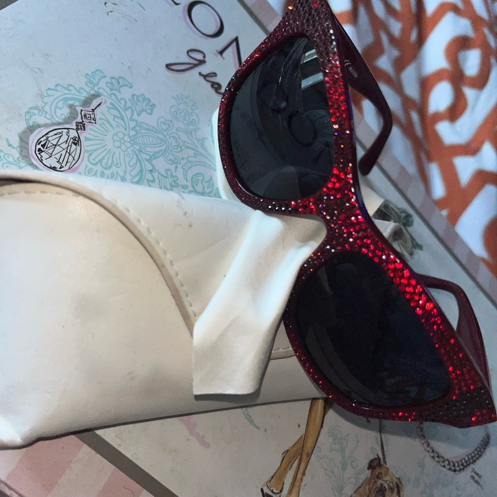 Valentino Rhinestone sunglasses - Picture 3 of 5